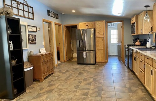 Leeper Cabina | Secluded three bedroom cabin in the Woods