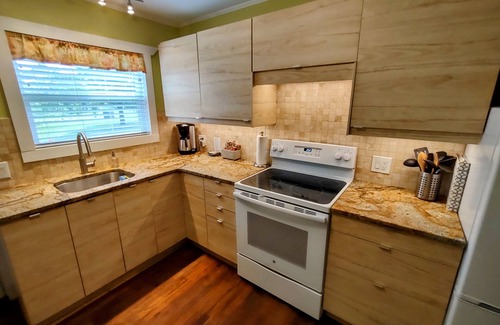 Hendersonville Cabaña | Secluded Treasure by the Woods in Apple Country
