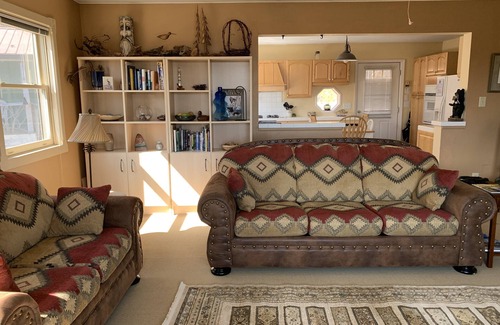 Todd Casa | 1000 acres de soledad + Million Dollar View + Appalachian Farm Stay