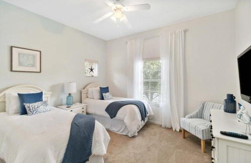 Bahama Bay Casa | Second floor upgraded condo in Bahama Bay 2 bedrooms