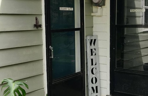 Carleton Place Apartamento | Secondary suite in the heart of Carleton Place!