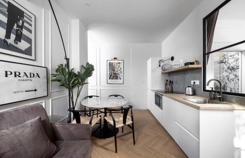 Monte Carlo City Centre Apartamento | Secret Contemporary Courtyard