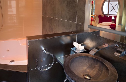 Quartier Saint-Georges Hotel | Secret de Paris - Hotel & Spa