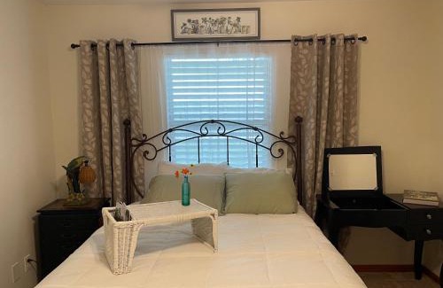 Ocala Casa | Secret Garden getaway close to I 75