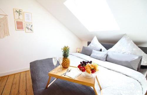 Hochfeld Apartamento | SECRET HIDEAWAYS boho ARTstudio mit smartHome nahe City l Messe l Hbf
