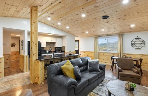 Caton Casa | Secret Hideout