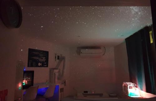 Hoegi-dong Apartamento | Secret spaceship ark B01