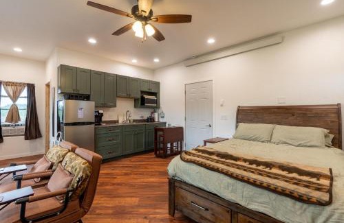 Custer Apartamento | Secret Squirrel Sanctuary