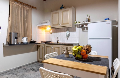 Pylos-Nestoras Apartamento | Retiro de verano secreto: ubicación perfecta