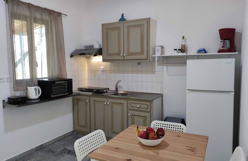 Pylos-Nestoras Apartamento | Retiro de verano secreto: ubicación perfecta