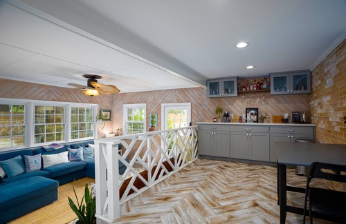 Elizabeth City Casa | Secret Treasure-1.5 acres- Amazing Backyard!