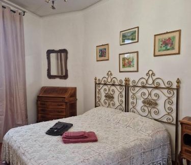 Perugia Casa | Secret villa's city garden