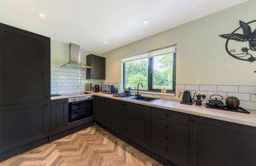 Pensax Cabina | Secret Waterside Lodges in Worcestershire