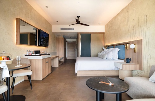 Sero Colorado Complejo | Secrets Baby Beach Aruba Adults Only
