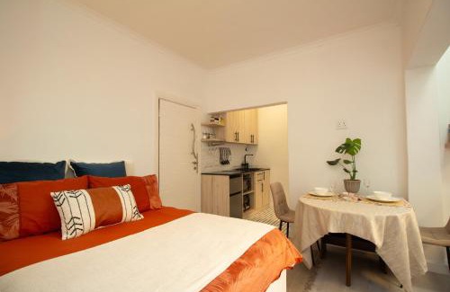 Green Point Apartamento | Secure, quiet, studio retreat in Green Point