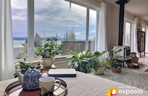 Union Bay Casa | See by the Sea: Enchanting Home by the Ocean.