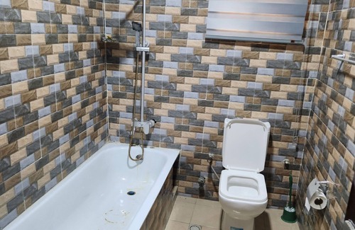Ofin Casa | See Good Guest House Enimarire