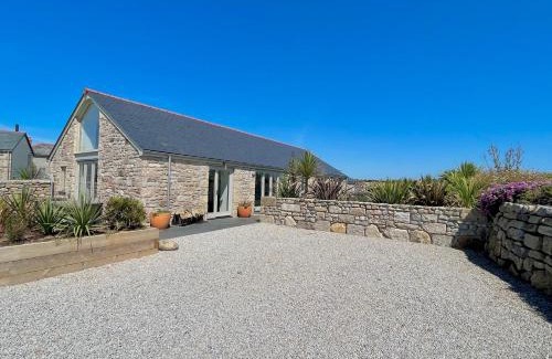 St Just Casa | See Two Seas, Cape Cornwall