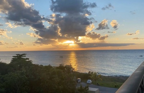 Cozumel Condominio | See Video - Oceanfront - 5-STAR - 3 Bedroom - 4th Floor - Storm Insurance Incl.
