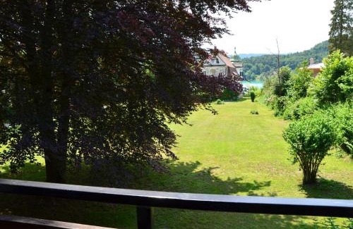 Poertschach am Woerthersee Apartamento | Seeappartements Eden