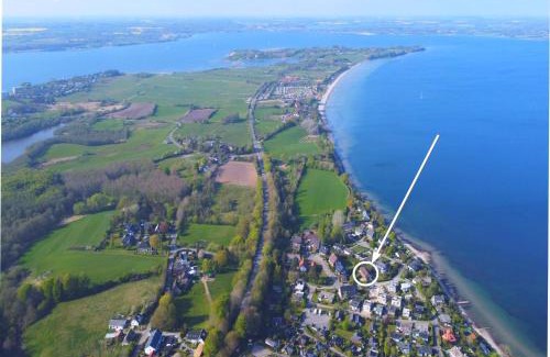 Bockholm Casa | Seeblick II - gemütliche 60qm - ganzes Haus - 50m zum Naturstrand - mit Terrasse und großem Garten