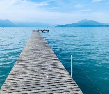San Benedetto di Lugana Apartamento | Seeblickwohnung Sirmione - Fronte Lago mit Privatsteg