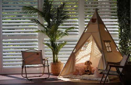 Bayview Heights Casa | Seednest A-frame Treehouse Forest View&Game Room