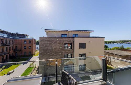 Muritz Apartamento | SeeGlück Malchow - Stilvolle Maisonette mit Balkonen & Seeblick