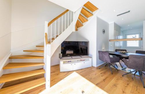 Muritz Apartamento | SeeGlück Malchow - Stilvolle Maisonette mit Balkonen & Seeblick