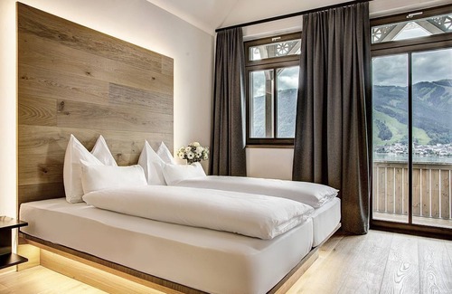 Thumersbach Hotel | Seehotel Bellevue