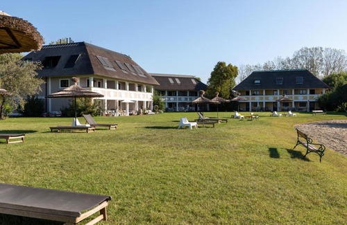 Weiden am See Apartamento | Seepark Weiden - Baumhof