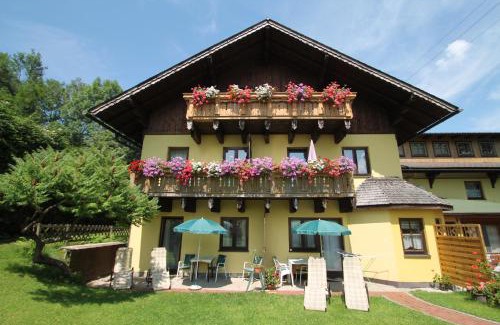 Nussdorf am Attersee Apartamento | Seepension Neubacher KG