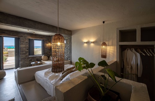 Pounta Casa | Seesoo Paros Beachfront Resort