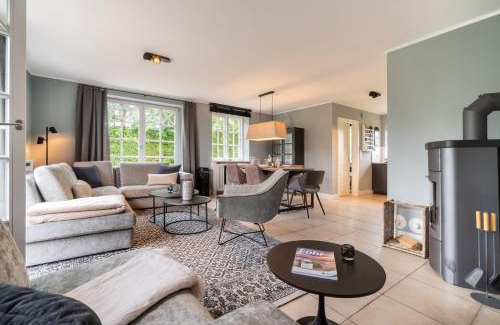 Utersum Casa | Seesucht-Föhr - Moderne Reet-Haushälfte mit Sauna, Garten & Terrasse nahe Wattenmeer
