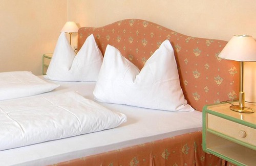 Poertschach am Woerthersee Apartamento | Seevilla Wienerroither