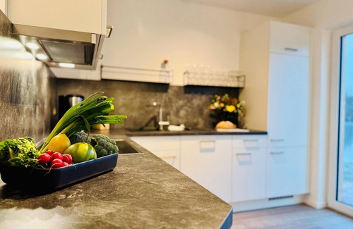 Tossens Apartamento | SeeZeit Tossens - light and air. Terrace. Family friendly.