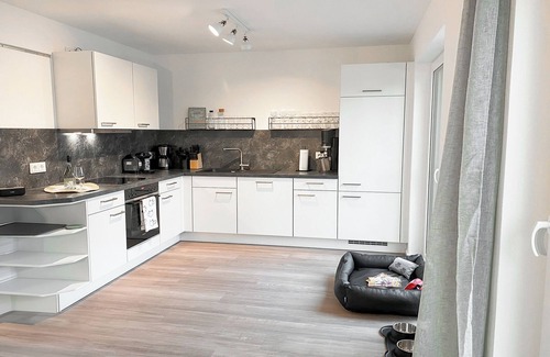 Tossens Apartamento | SeeZeit Tossens - light and air. Terrace. Family friendly.