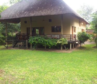 Phalaborwa Cabina | Sefapane Lodge and Safaris
