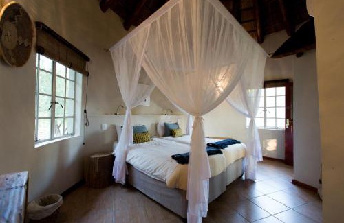 Phalaborwa Cabina | Sefapane Lodge and Safaris