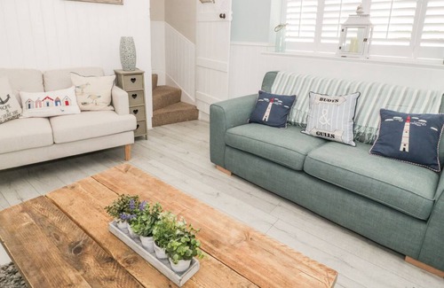 Deganwy Cabaña | Sefton Cottage, DEGANWY
