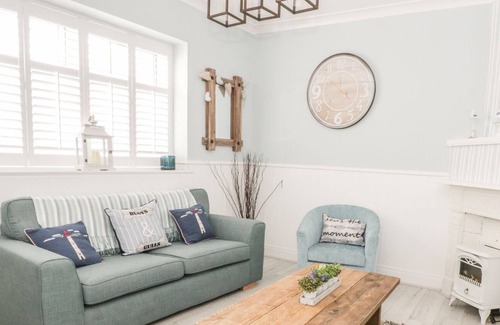 Deganwy Cabaña | Sefton Cottage, DEGANWY