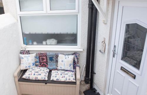 Deganwy Casa | Sefton Cottage