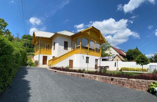 Balatonalmadi Apartamento | Segesdy Villa