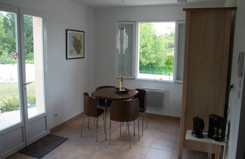 Segonzac Villa | Apartamento con piscina en Segonzac