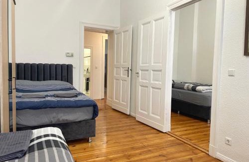 Schoeneberg Apartamento | Sehr zentrale Wohnung für bis zu 6 Gäste - Nah gelegen zum Kurfürstendamm, Potsdamer Platz und Kreuzberg in 10 Minuten