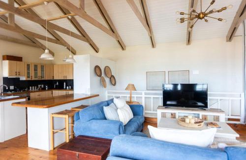 Simon's Town Casa | SEIA Dream offers stunning ocean views, sunny living spaces, plunge pool and terraces perfect for relaxing, Walk to Simons Town, Seaforth Beach, Boulders Beach penguins, high speed internet, smart TV and back up solar, ideal for families or remote work