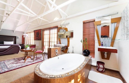 Greater Johannesburg Metropolitan Area Chalet De Esquí | Seira Sol on 5th