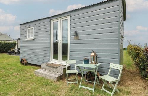 Ty Croes Casa | Seiriol Shepherds hut