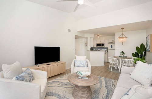 Ocean Side Village Condominio | Seize the Rays · Luxury Beachside Condo · Half Mile from Beach