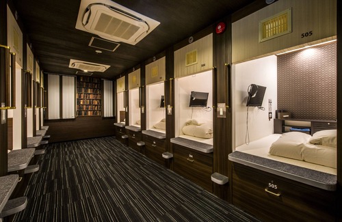 Naka Ward Hotel | Sejour Inn Capsule